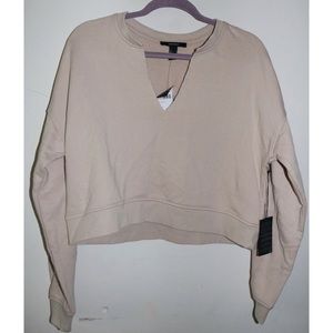 • NWT Forever 21 Notch Neck Cropped Pullover